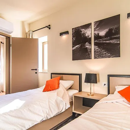 Ulika By Vila Kolumbera